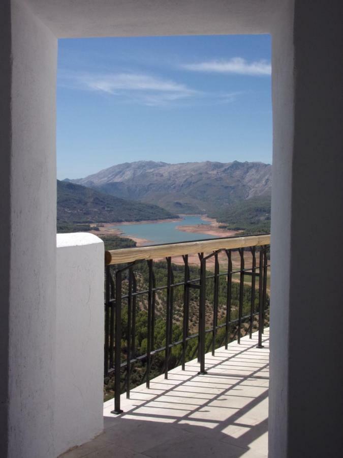 Hostal El Mirador Hornos Exterior foto